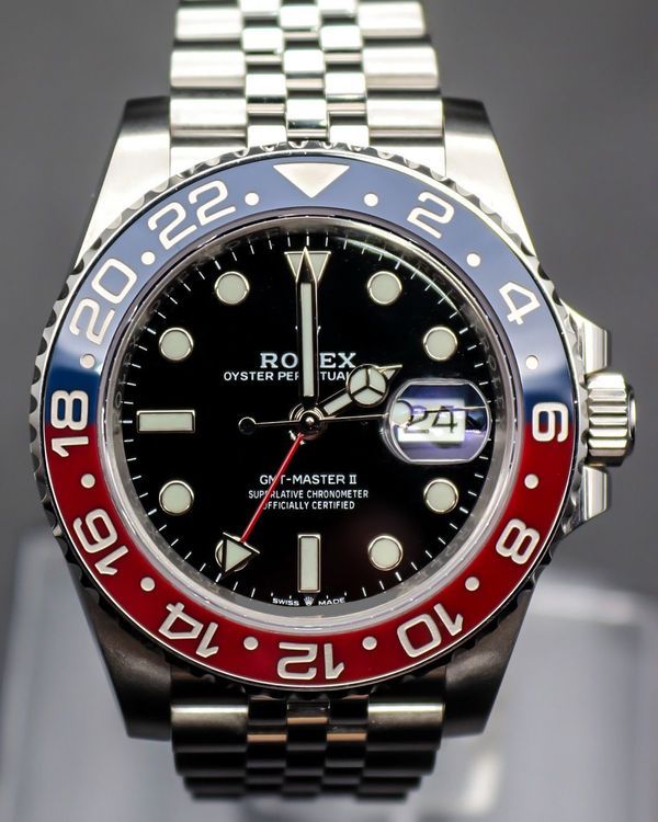 Rolex GMT-Master II (126710BLRO)