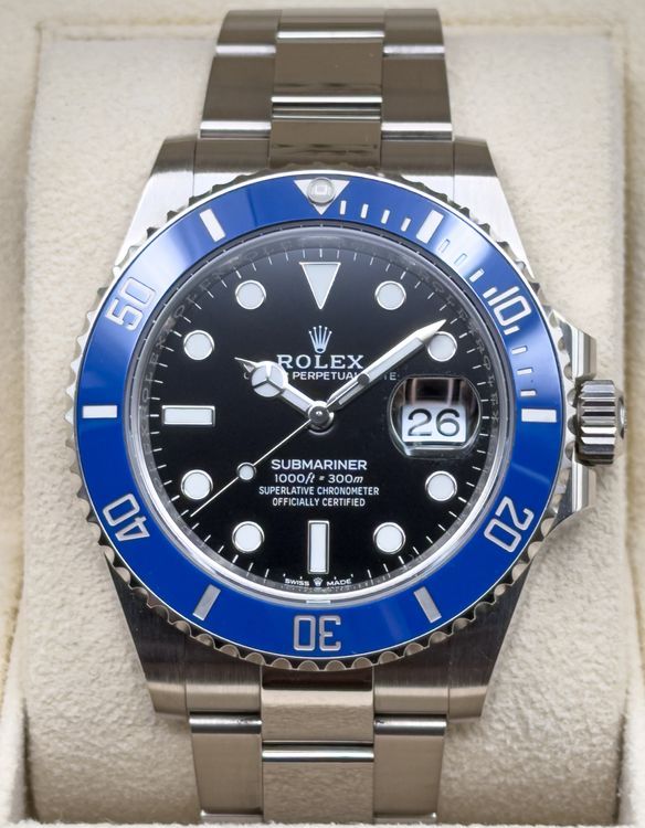 Rolex Submariner (126619LB)