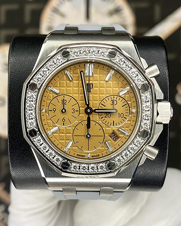 Audemars Piguet Royal Oak Offshore 37MM Salmon Dial Rubber Strap (26231ST.ZZ.A178CA.01)