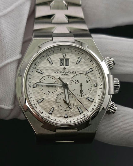 2017 Vacheron Constantin Overseas Chronograph 42MM White Dial Steel Bracelet (49150/B01A-9095)