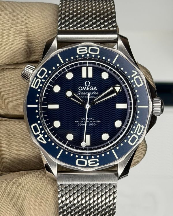 2026 Omega Seamaster Diver 300M "James Bond 60th Anniversary" 42MM Blue Dial Steel Bracelet (210.30.42.20.03.002)