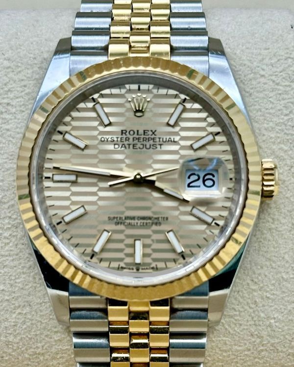 2022 Rolex Datejust 36MM Champagne "Fluted Motif" Dial Two-Tone Jubilee Bracelet (126233)