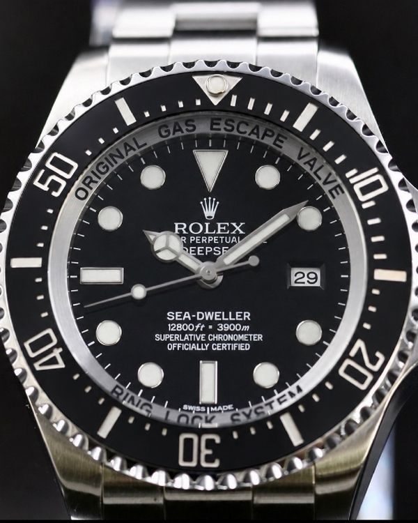 (Working) 2011 Rolex Sea-Dweller Deepsea 44MM Black Dial Oyster Bracelet (116660)