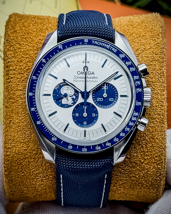 2025 Omega Speedmaster Anniversary Series “Silver Snoopy Award” 42MM Silver Dial Textile Strap (310.32.42.50.02.001)