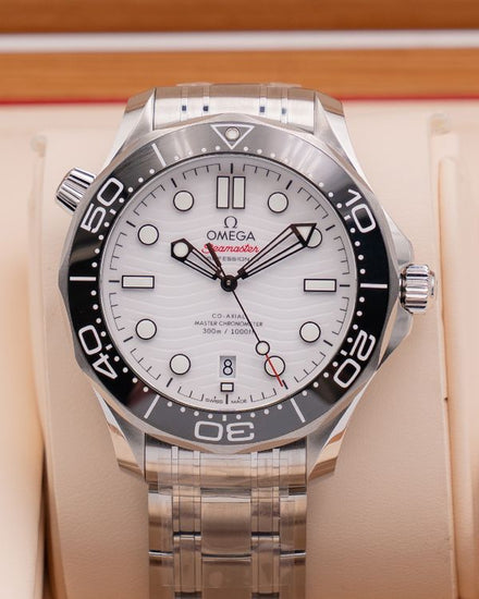 2026 Omega Seamaster Diver 300M 42MM White Dial Steel Bracelet (210.30.42.20.04.001)