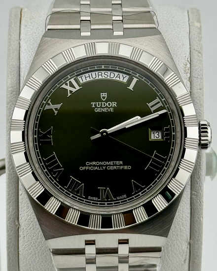 No Reserve - 2026 Tudor Royal 40MM Green Dial Steel Bracelet (2840D1A0)