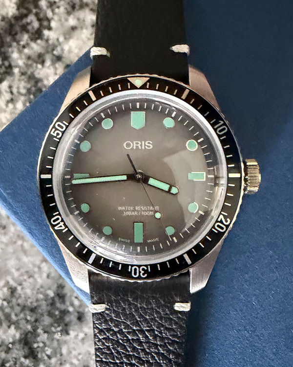 No Reserve - 2024 Oris Sixty-FIve 40MM Grey Dial Leather Strap (01 733 7707 4053-07 5 20 89)