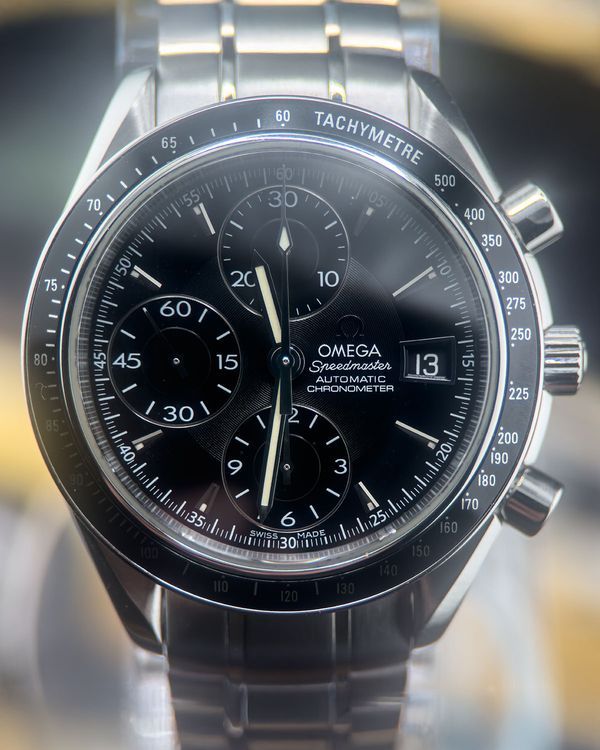 No Reserve - Omega Speedmaster Date 40MM Black Dial Steel Bracelet (3210.50.00)