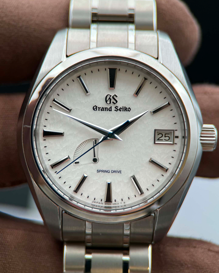 2025 Grand Seiko Spring Drive Collection 41MM White Dial Titanium Bracelet (SBGA211)