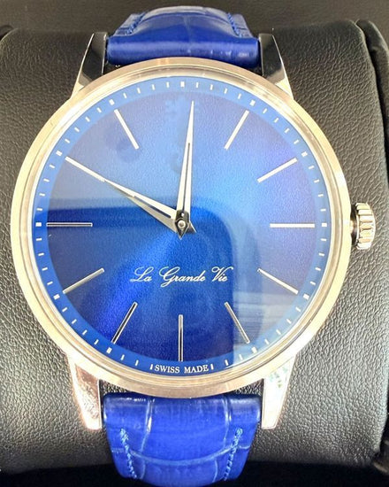 No Reserve - Corum Heritage La Grande Vie 42MM Blue Dial Leather Strap (082.750.04/0F63)