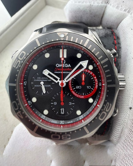 2013 Omega Seamaster Diver 300M "ETNZ" L.E. 44MM Black Dial Rubber Strap (212.32.44.50.01.001)