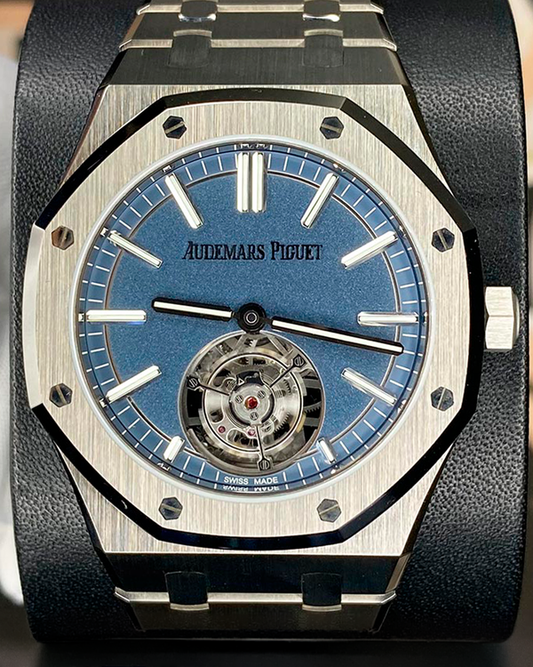 Audemars Piguet Royal Oak (26730TI.OO.1320TI.01)