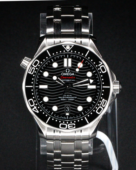No Reserve - 2025 Omega Seamaster Diver 300M 42MM Black Dial Steel Bracelet (210.30.42.20.01.001)