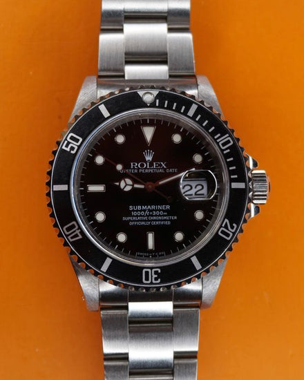 1998 Rolex Submariner Date 40MM Black Dial Oyster Bracelet (16610)
