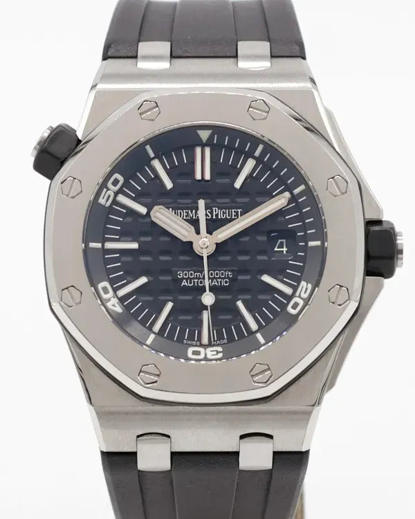 Audemars Piguet Royal Oak Diver 42MM Black Dial Rubber Strap (15703ST.OO.A002CA.01)