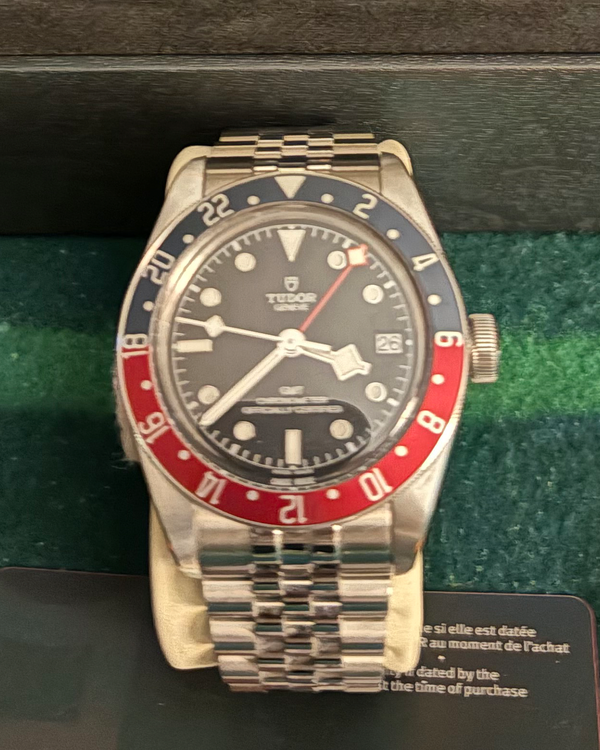 No Reserve - 2025 Tudor Black Bay GMT "Pepsi" 41MM Black Dial Steel Bracelet (79830RB)