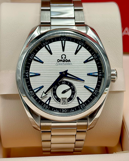 2025 Omega Seamaster Aqua Terra 150M 41MM Silver Dial Steel Bracelet (220.10.41.21.02.004)
