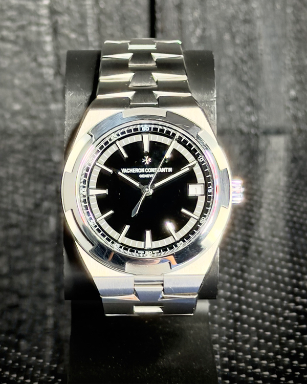 2019 Vacheron Constantin Overseas 41MM Black Dial Steel Bracelet (4500V/110A-B483)