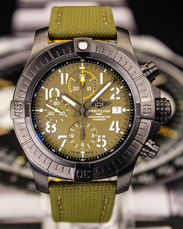No Reserve - Breitling Avenger Night Mission 45MM Green Dial Textile Strap(V13317)