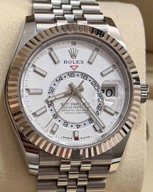 Rolex Sky-Dweller (336934)