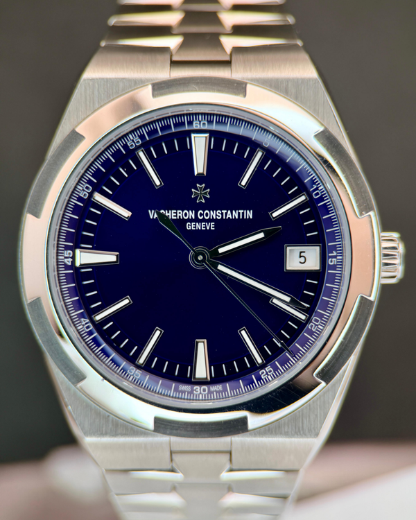 2024 Vacheron Constantin Overseas 41MM Blue Dial Steel Bracelet (4520V/210A-B128)