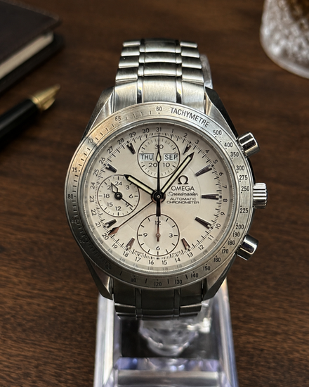 No Reserve - Omega Speedmaster Day-Date 40MM Silver Dial Steel Bracelet (3221.30.00)