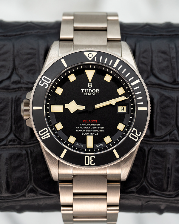 2019 Tudor Pelagos LHD 42MM Black Dial Titanium Bracelet (25610TNL)