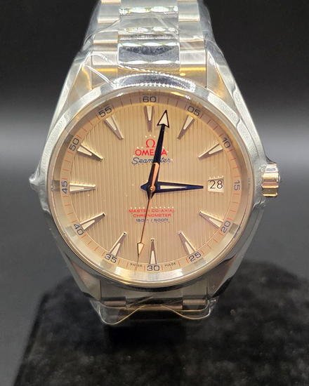 No Reserve - 2024 Omega Seamaster Aqua Terra 41.5MM Silver Dial Steel Bracelet  (231.10.42.21.02.004)