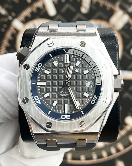 Audemars Piguet Royal Oak Offshore Diver 42MM Grey Dial Rubber Strap (15720ST.OO.A009CA.01)