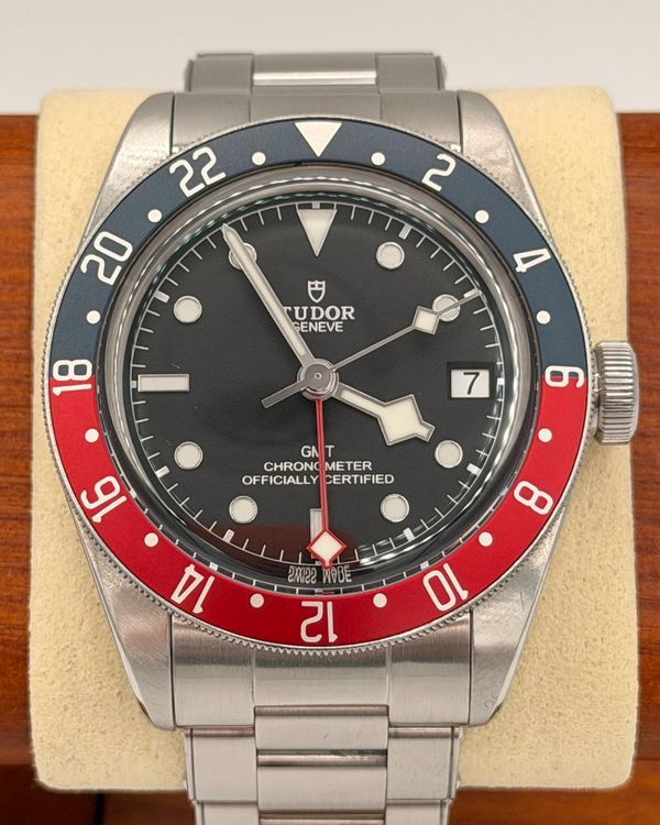 Tudor Black Bay (79830RB)
