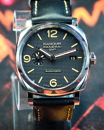 No Reserve - 2016 Panerai Radiomir 1940 3 Days GMT Acciaio 45MM Black Dial Leather Strap (PAM00627)