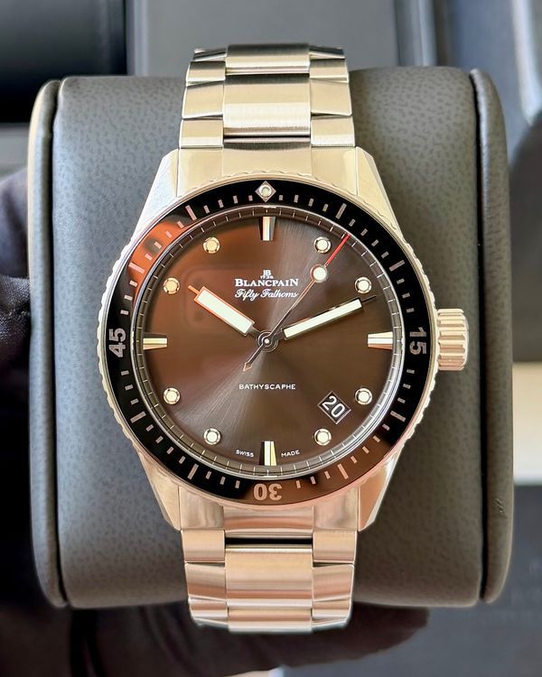 Blancpain Fifty Fathoms Bathyscaphe 43MM Grey Dial Steel Bracelet (5000-1110-71S)