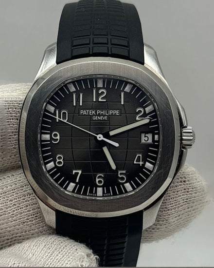 No Reserve - 2020 Patek Philippe Aquanaut 40.8MM Black Dial Rubber Strap (5167/1A-001)