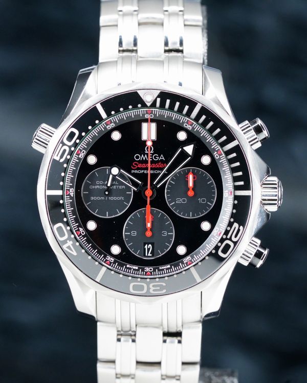 No Reserve - 2021 Omega Seamaster Diver 300M Chronograph 44MM Black Dial Steel Bracelet (212.30.44.50.01.001)