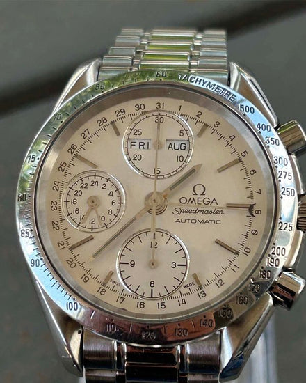 No Reserve - Omega Speedmaster Day-Date Triple Calendar 39MM White Dial Steel Bracelet (3521.30.00)