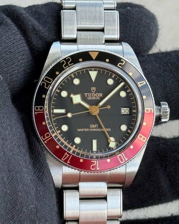 Tudor Black Bay (M7939G1A0NRU)