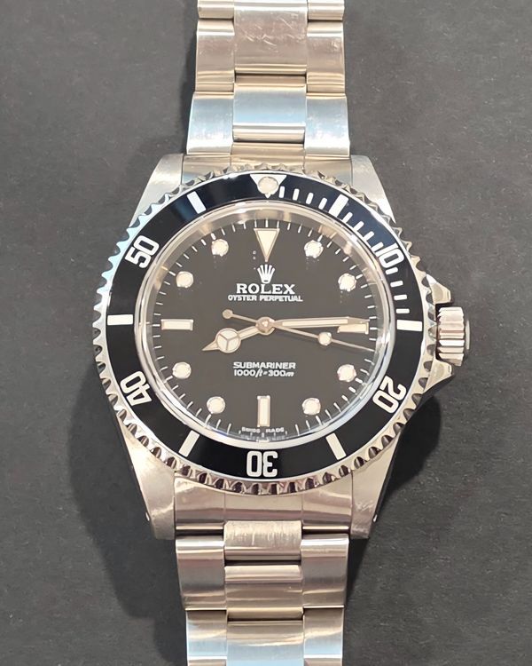 2001 Rolex Submariner No-Date 40MM Black Dial Oyster Bracelet (14060M)