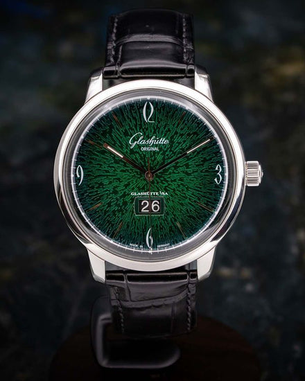 2018 Glashütte Original Sixties Panorama Date 42MM Green Dial Leather Strap (2-39-47-04-02-04)