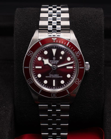 2026 Tudor Black Bay 58 39MM Red Dial Steel Bracelet (7939A1A0RU)