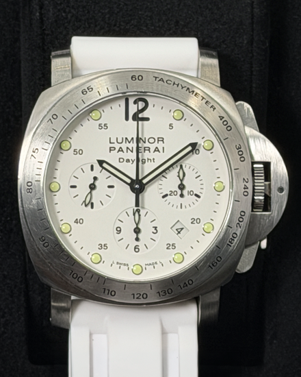 Panerai Luminor 44MM White Dial Rubber Strap (PAM00251)