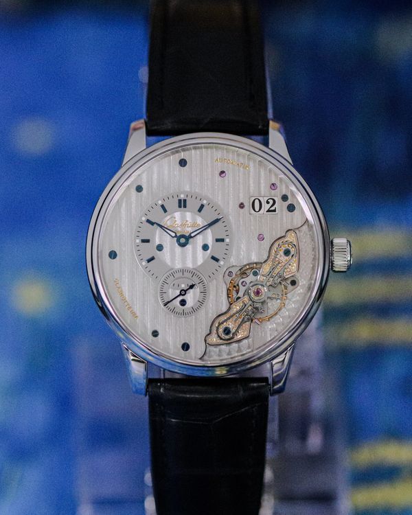 2024 Glashütte Original PanoMaticInverse 42MM Silver Dial Leather Strap (1-91-02-02-02-30)