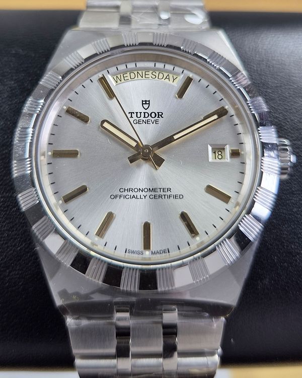 No Reserve - 2026 Tudor Royal 40MM Silver Dial Steel Bracelet (2840D1A0)