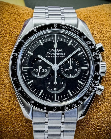 2025 Omega Speedmaster Professional Moonwatch 42MM Black Dial Steel Bracelet (310.30.42.50.01.002)