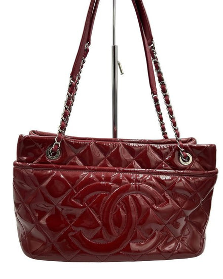 Chanel Quilted Tote Bag Medium Patent Leather Red Silver Tone Hardware Chain Leather Strap (Tote Bag)