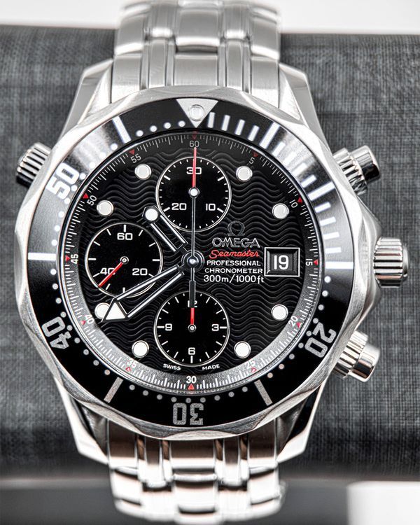 No Reserve - 2019 Omega Seamaster Diver 300M 41.5MM Black Dial Steel Bracelet (213.30.42.40.01.001)