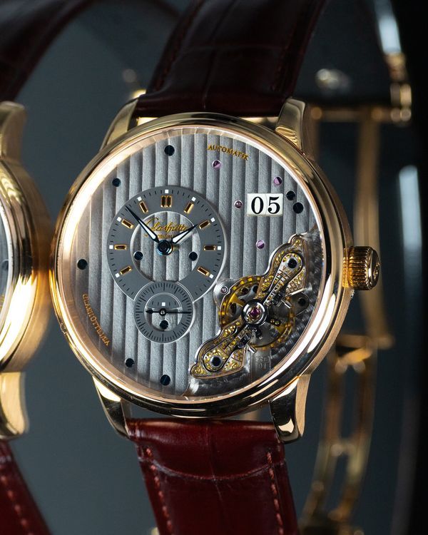 2025 Glashütte Original PanoMaticInverse 42MM Rhodium Dial Leather Strap (1-91-02-01-05-62)