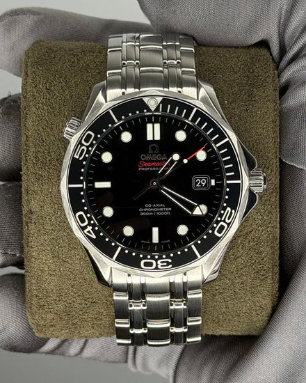 Omega Seamaster Diver 300M 41MM Black Dial Steel Bracelet (212.30.41.20.01.003)