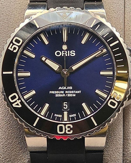 Oris Aquis Date 43.5MM Blue Dial Rubber Strap (01 733 7730 4135)