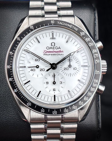 2025 Omega Speedmaster Professional Moonwatch 42MM White Dial Steel Bracelet (310.30.42.50.04.001)