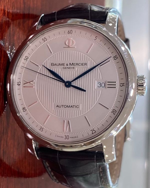 No Reserve - Baume & Mercier Classima 42MM White Dial Leather Bracelet (65593)